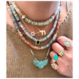 Collar con cuentas de piedras lunares y labradorita