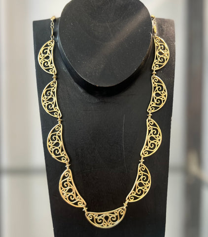 Doily Filigree Chain Necklace